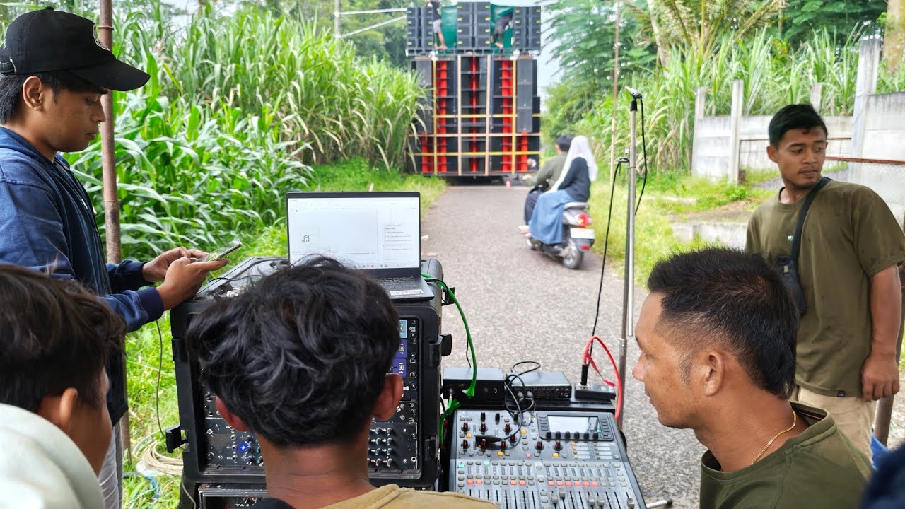 RISWANDA tampil Beda,, Begini proses seting bass Gluduk Ala Cak WAN & Mas Wanda 