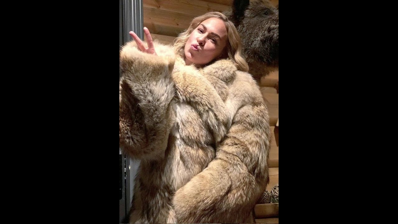 women in coyote fur 3