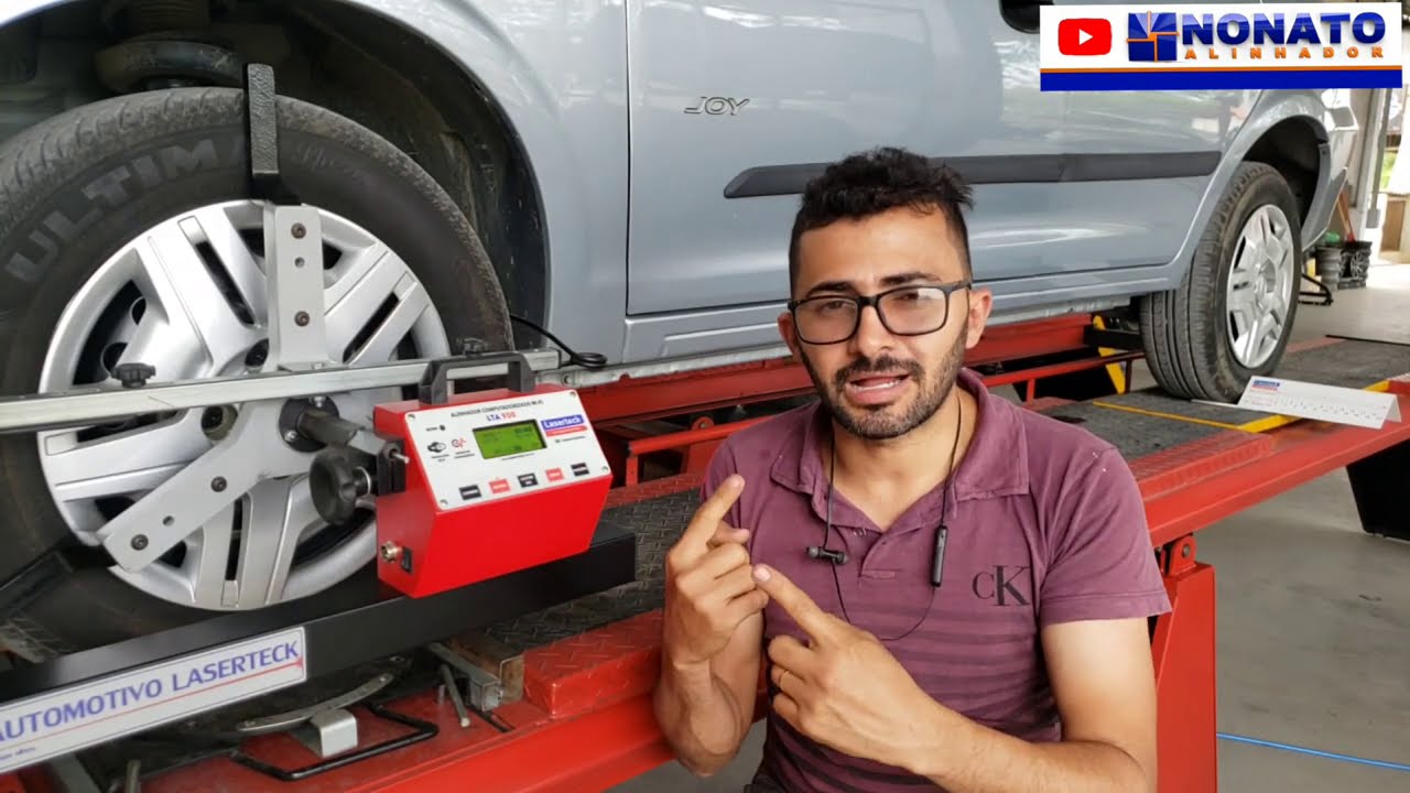 Acertar volante pela bandeirola desalinha as rodas?