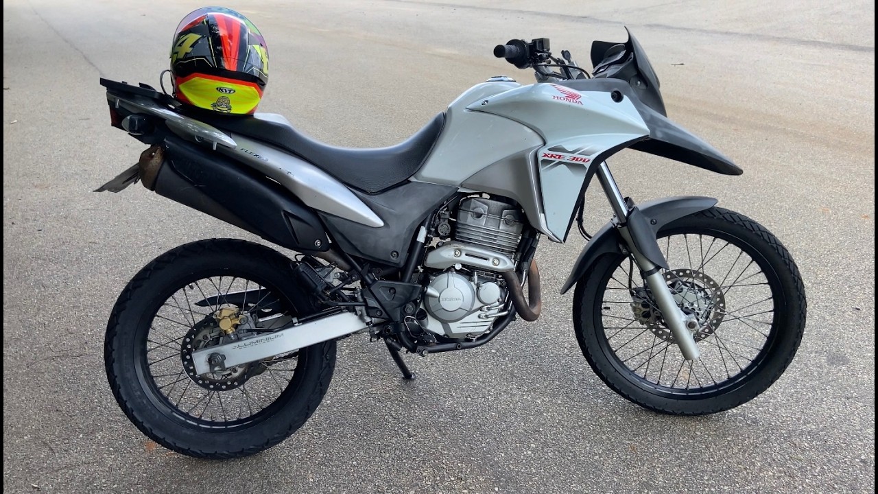 COLOQUEI A XRE 300 NA CHAPA !