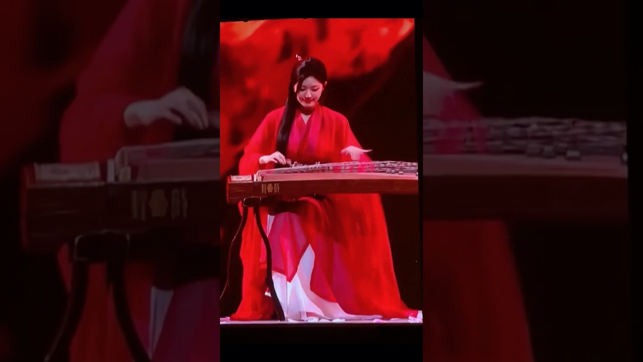 Emotional Traditional Instrument by Lusi #zhaolusi #chineseactress  #chinesedrama #achowtv