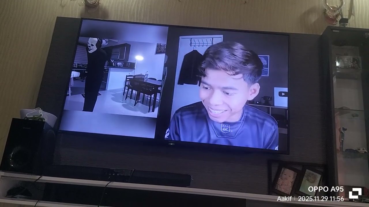 Di rumah teman 