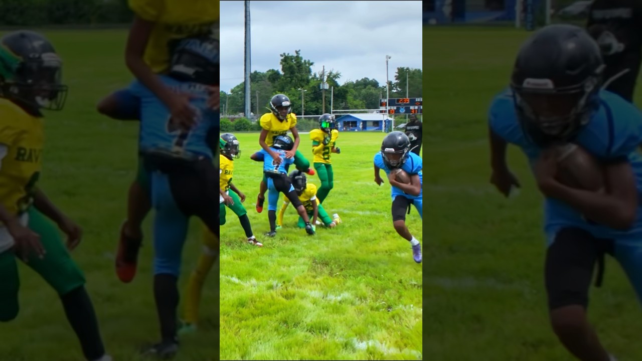 10U QB RUNS LIKE PRIME MIKE VICK! 😱 (Defenders Gave Up!) #football #sports #viral #shorts