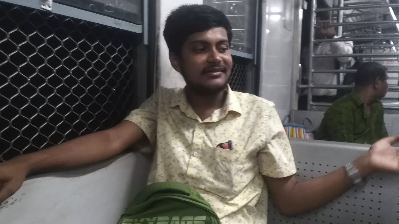 College se aker vir ke andar Train mah😮