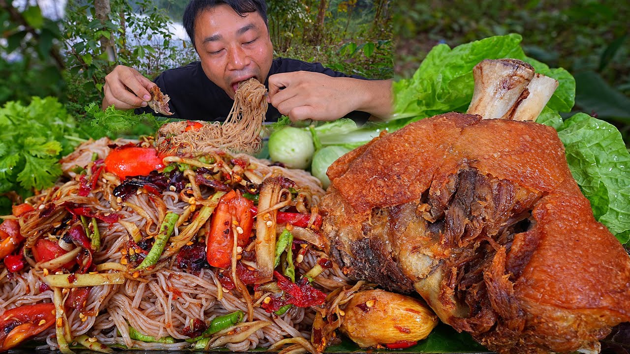 ขาหมูเยอรมัน กรอบๆ เข้ากันกับ ตำซั่วพริกแห้งเผ็ดๆน้ำปลาร้าข้นๆนัวๆ สุดๆ ลำแต๊ลำว่าครับผม-03-12-2022-