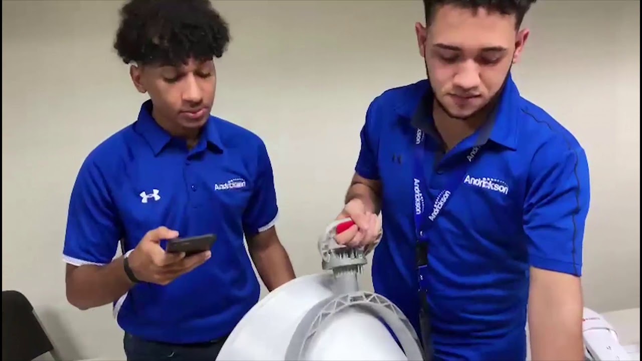 Unboxing de nuestra Antena direccional UltraHorn&trade; de RF elements Modelo: UH-TP-5-24