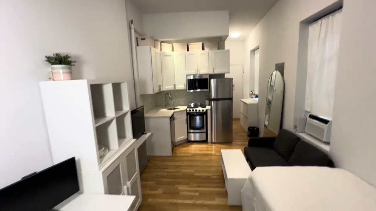 224 East 21st Street, #5C 