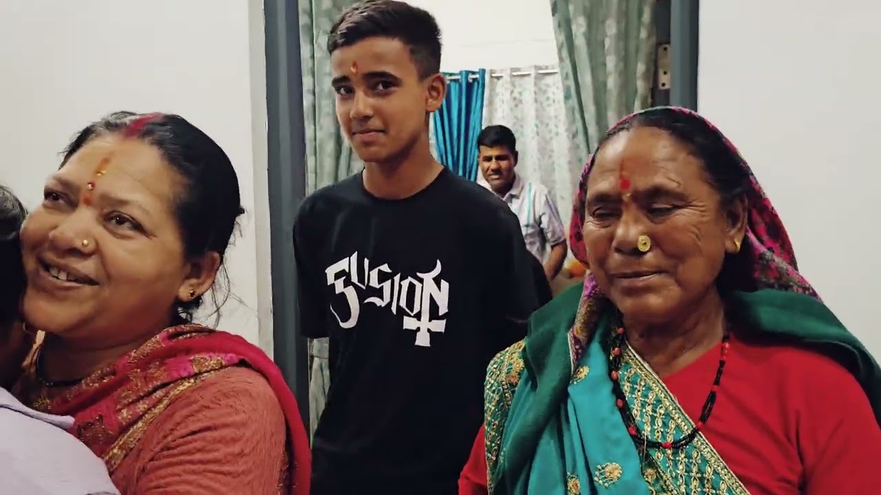 Itne bade TV 📺 mai pahli bar game kehla 😎 #dailyvlog ♡LaspalFamily