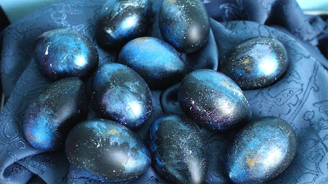 How To Make Galaxy Decorated Easter Eggs!