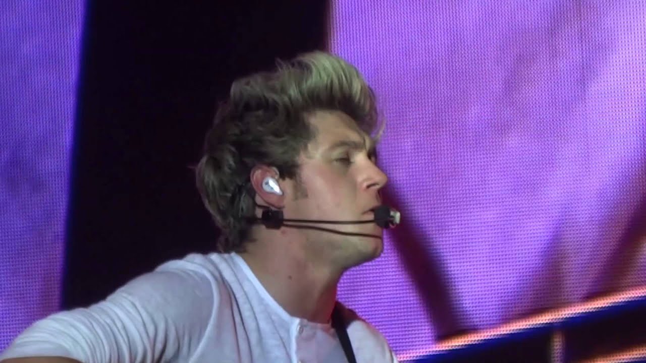 One Direction London O2 24/09/15 Little Things (Niall and Liam focused)