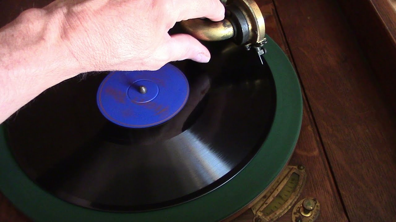 1916 VICTOR Victrola VV-XVI model Phonograph