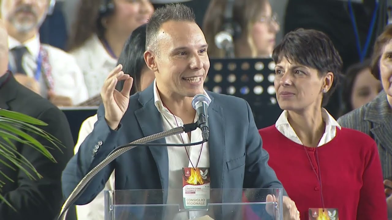 ACCOGLIENZA PARTECIPANTI - SALUTO DEL COORDINATORE REGIONALE - PREGHIERA COMUNITARIA CARISMATICA