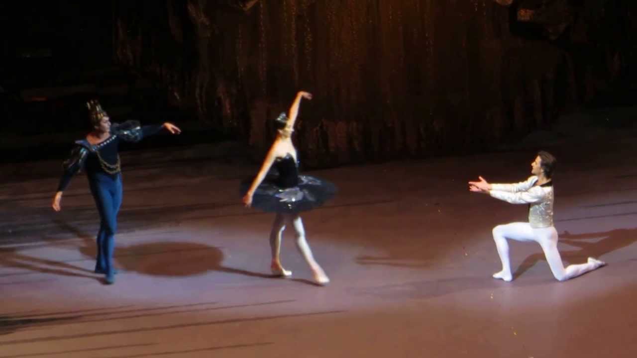 Maria Allash / Ruslan Skvortsov - Swan Lake
