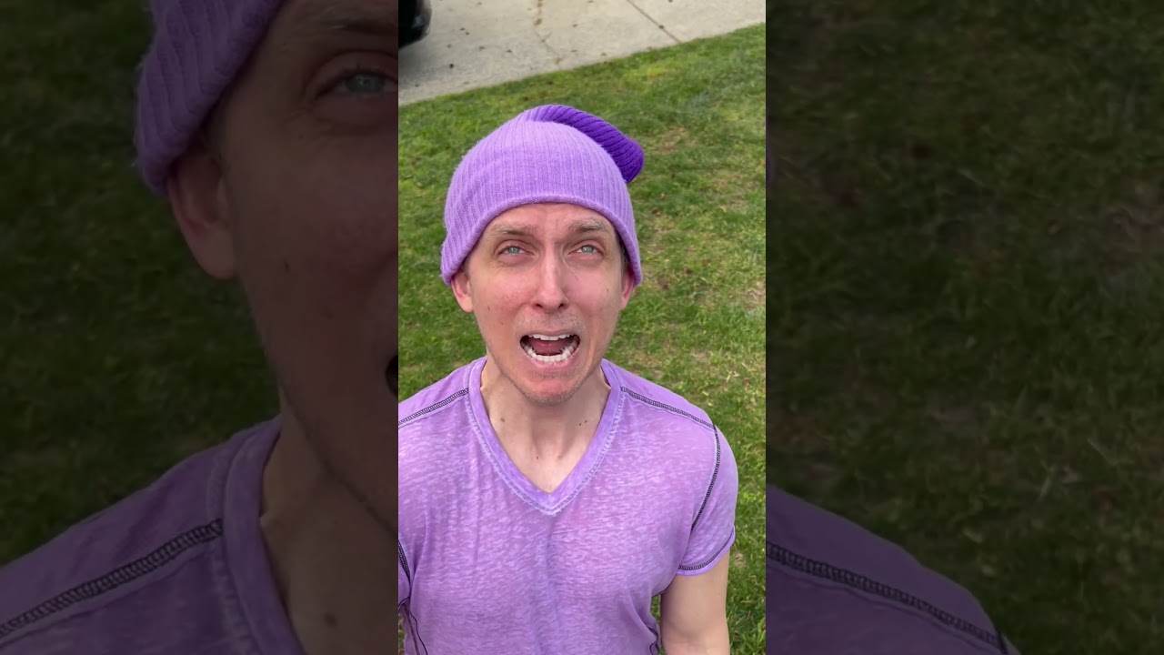 Evil Dora becomes a Giantess