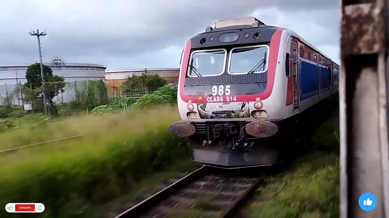 S12 vs. S14 | train race #srilankarailways #S14 #S12 #kelaniya