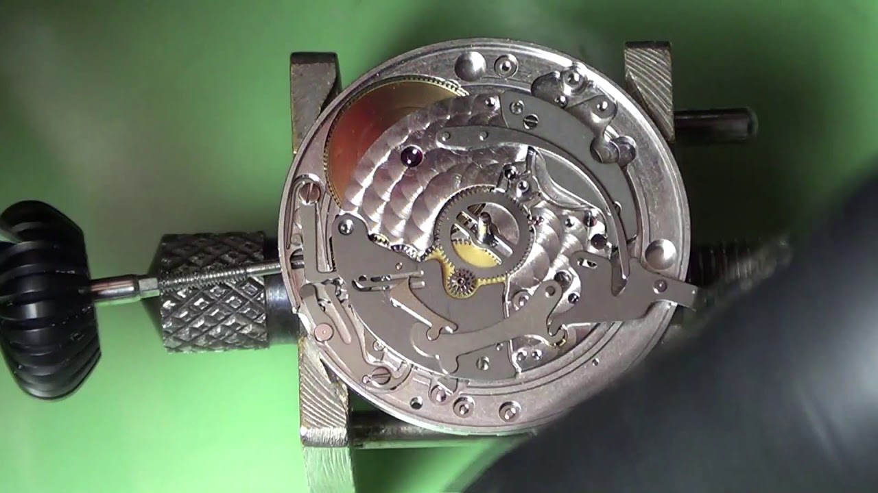 Zenith Pilot 693 GMT Reparacion y Service. Karin Joyas.