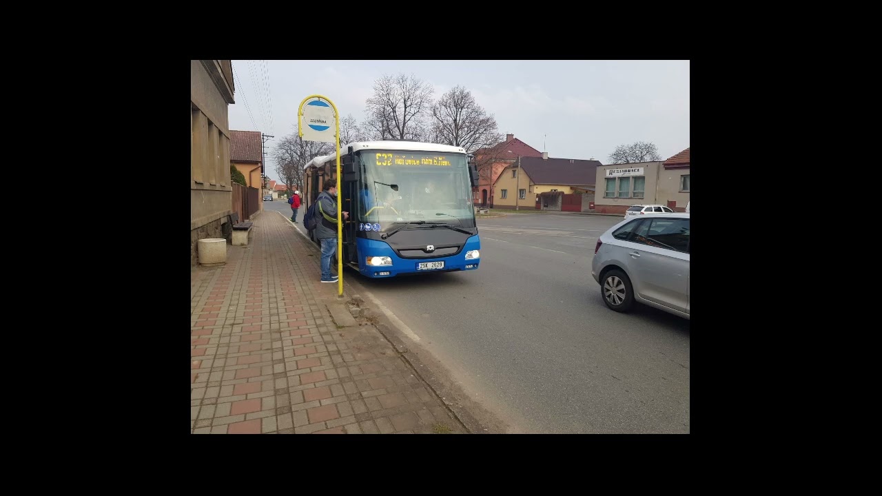Hlášení již zrušené linky C40 v úseku Nové Butovice 