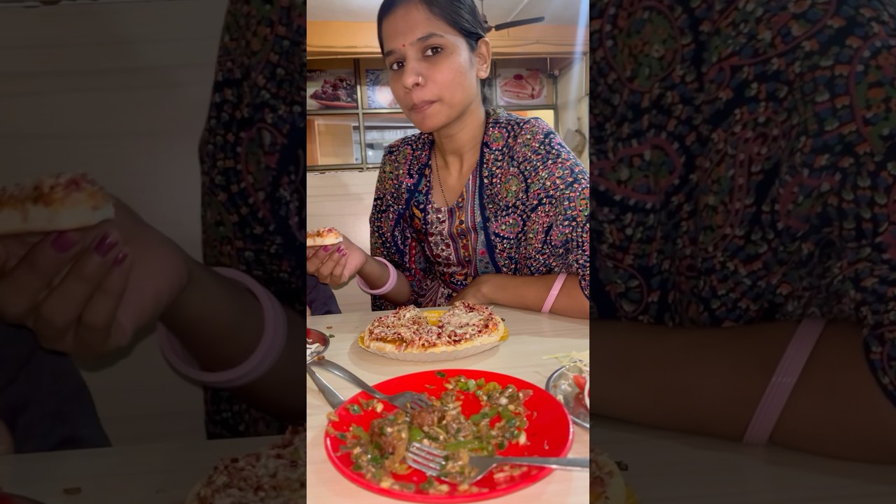 Pizaa ખાધા 🍕 #bhavuvaghela # #minivlog #shortsfeed