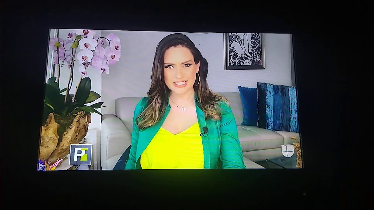 Jackie Guerrero & Michelle Galvan Host Primer Impacto