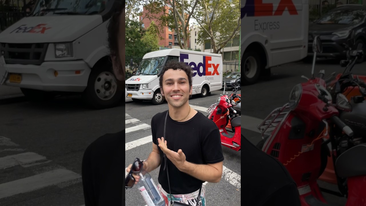 I Challenged MAX To a Sing Battle #max #song #sing #shorts