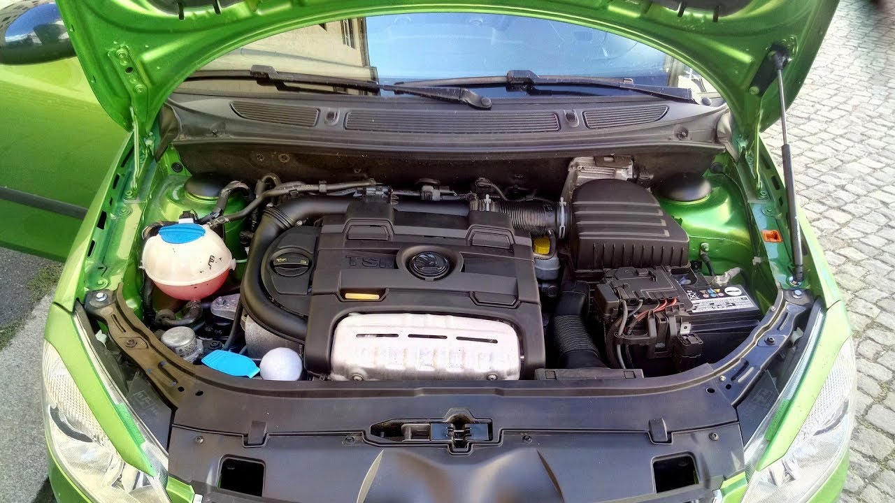 Einbau Liftomat Haubenlift im Skoda Fabia 2 RS
