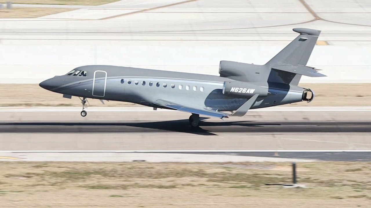 HFL Aviation LLC Dassault Falcon 900EX EASy N626AW by Landing at Love Field from Opa-Locka, FL
