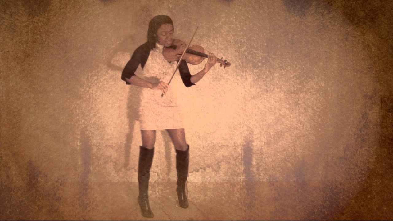 DAYREN SANTAMARIA: VIOLIN - Dayren Santamaria performs Perfidia