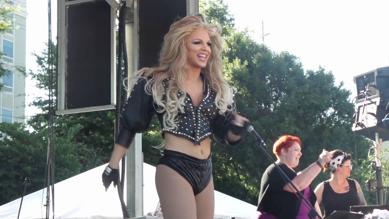 Derrick Barry -   Circus (Knoxville Pride 2016)