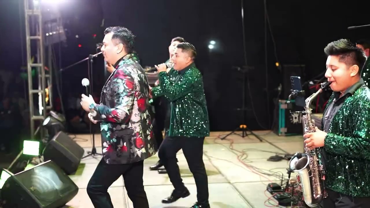 Grupo Versax - Nueva intro y La Reina del Ballet🎶
