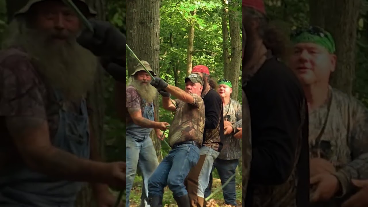 A Warning to All Monsters | Mountain Monsters | Travel Channel
