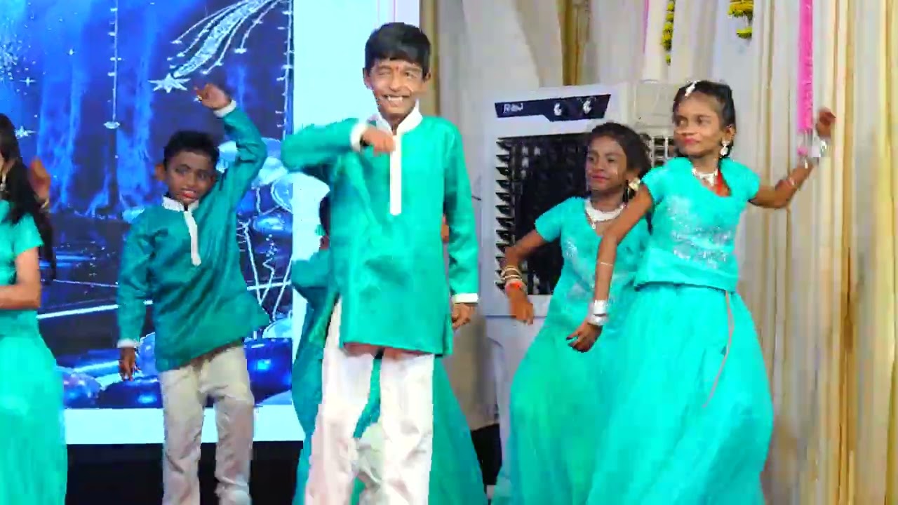 Chammak Challo Dance Performance ✨