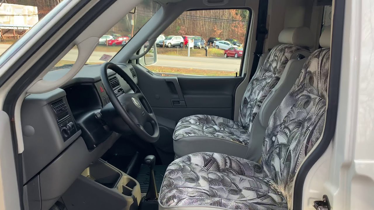1999 Winnebago Rialta HD with only 2K Miles - Running - SOLD