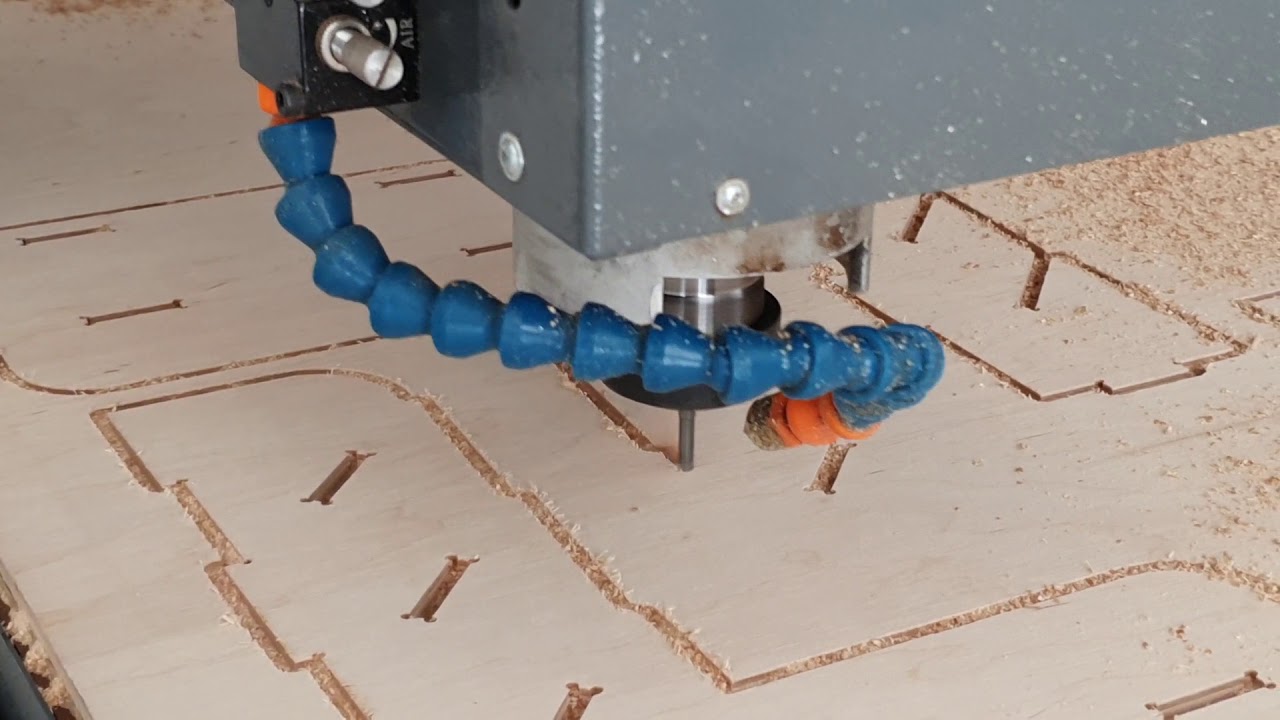 Cięcie sklejki 6mm.Ploter tnący KIMLA BPF 2131