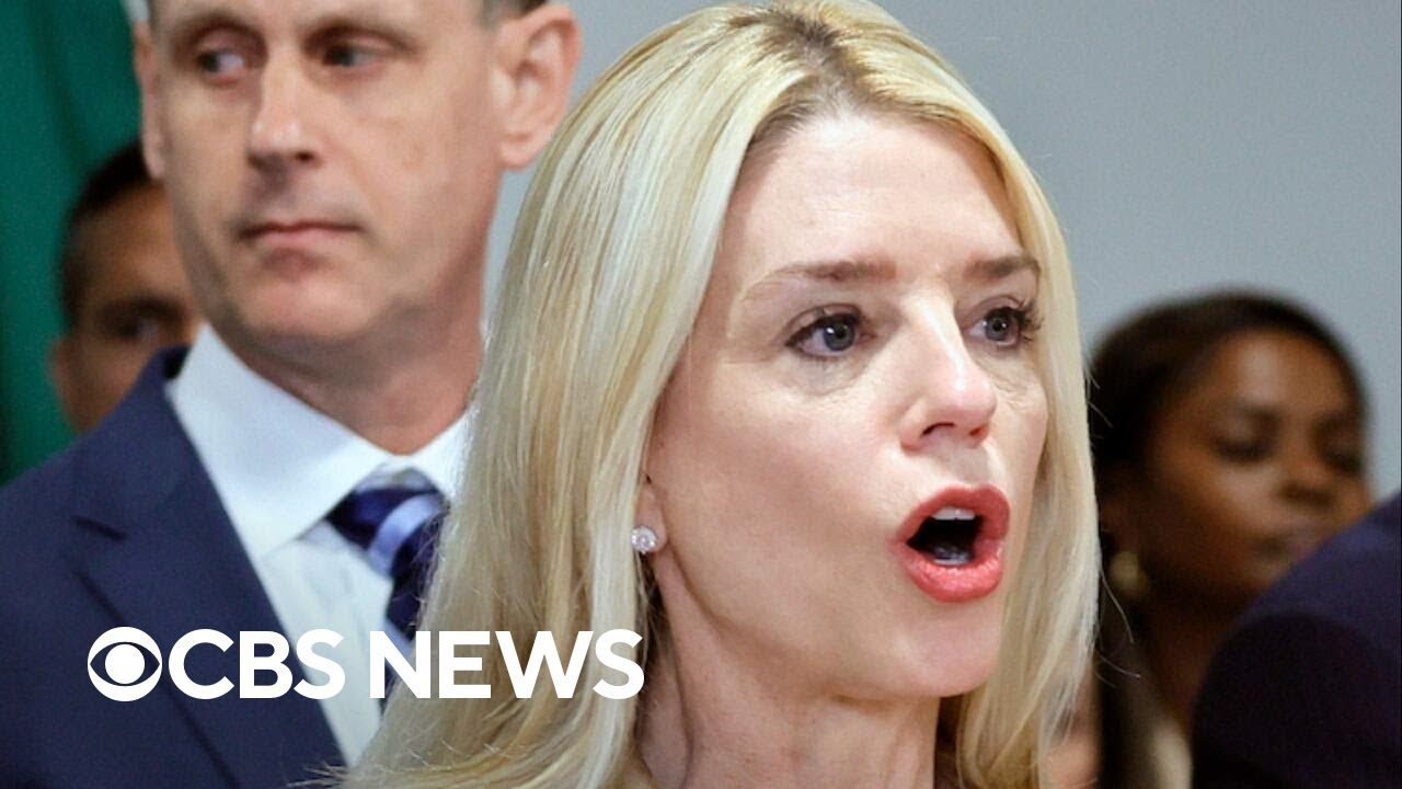 Bondi reacts to Supreme Court pausing order on man mistakenly deported to El Salvador