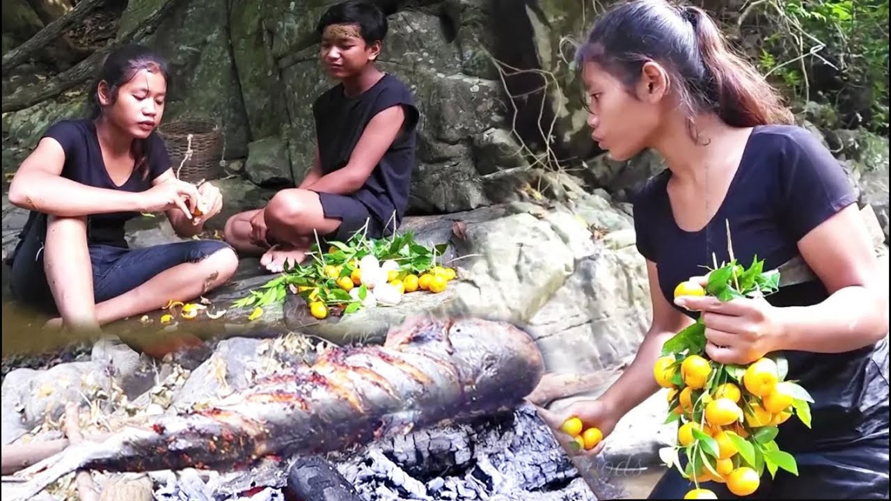 Wow Big Fish! Two Teenagers catch fish in river & Grilling for their survival food + 10 More Videos