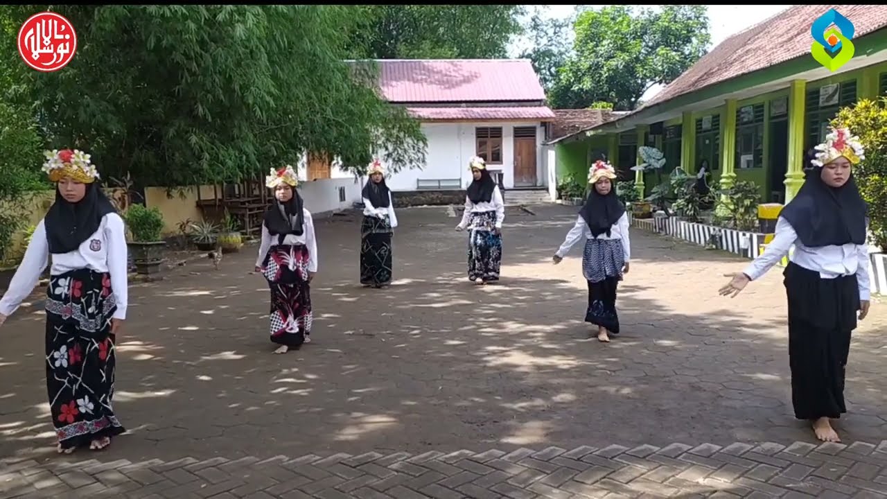 Tari kreasi HARI SANTRI SD NURUL ISLAM