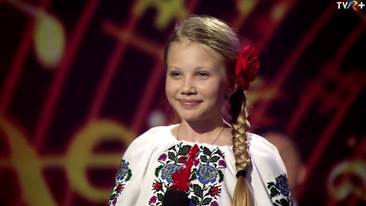 ELENA RADU - Lie Ciocarlie [COVER LIVE Vedeta Familie  2024]