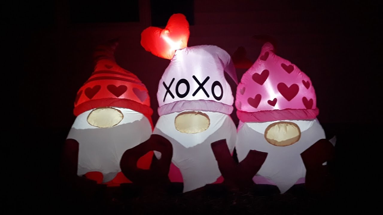 Koody 6ft valentine inflatable gnome scene!unboxing/inflation/review!