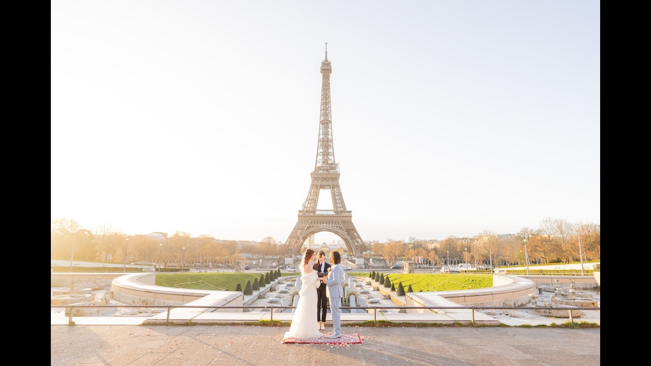 Paris Elopement at the Eiffel Tower - Elayna & John elope at sunrise