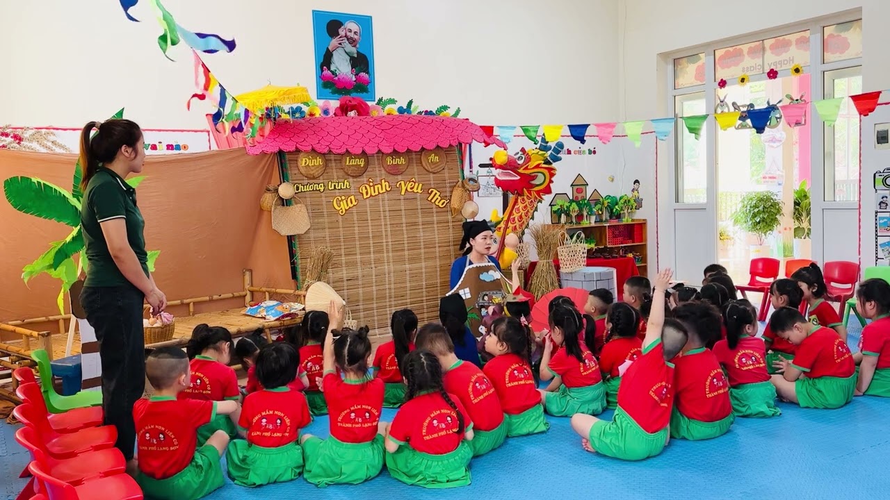 Tiết dạy thơ giữa vòng gió thơm - Trình lệ Oanh