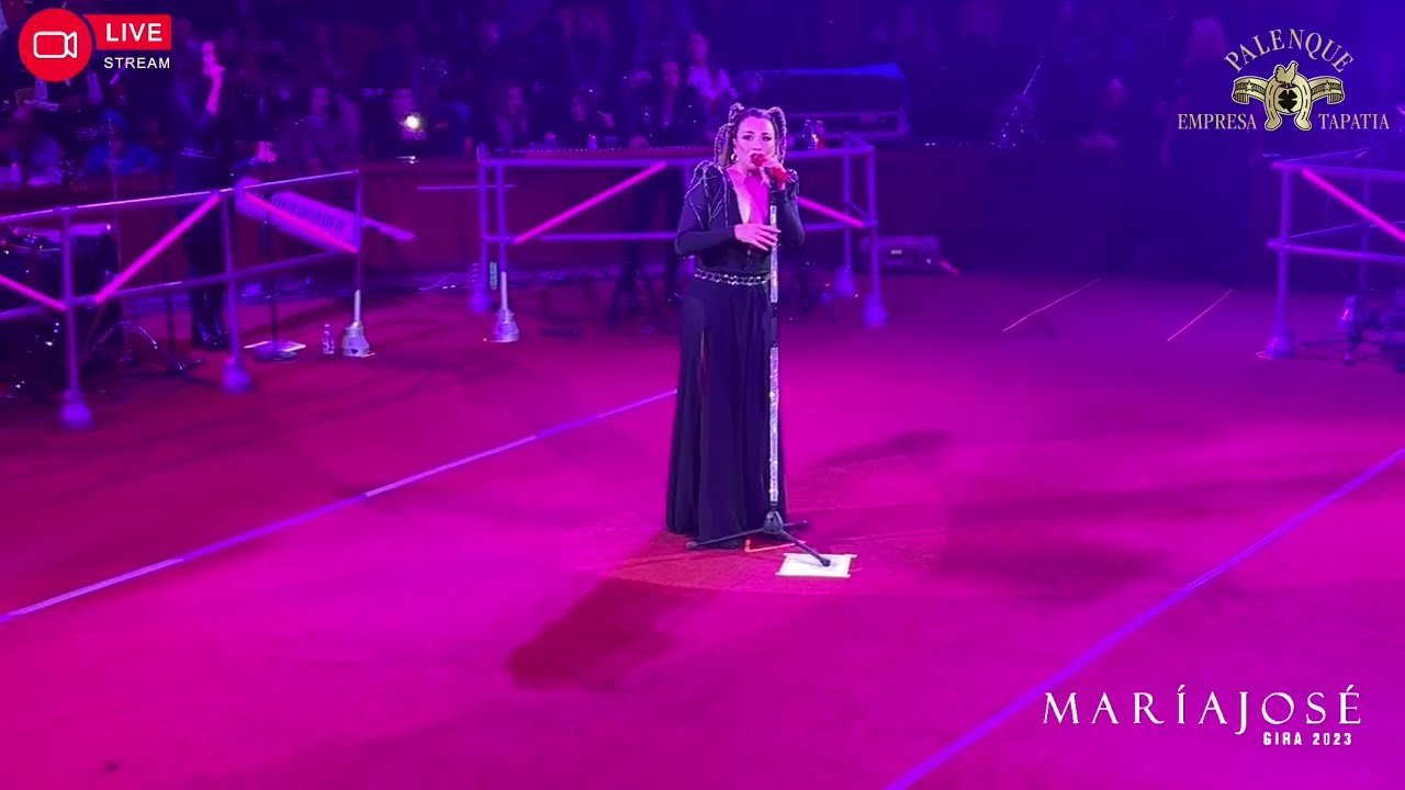 MARÍA JOSÉ-LO QUE TENIAS CONMIGO EN EL PALENQUE DE LEÓN 20223