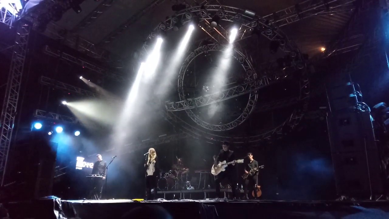 Hooverphonic - Long Time Gone (Atlas Weekend, 13.07.2019)
