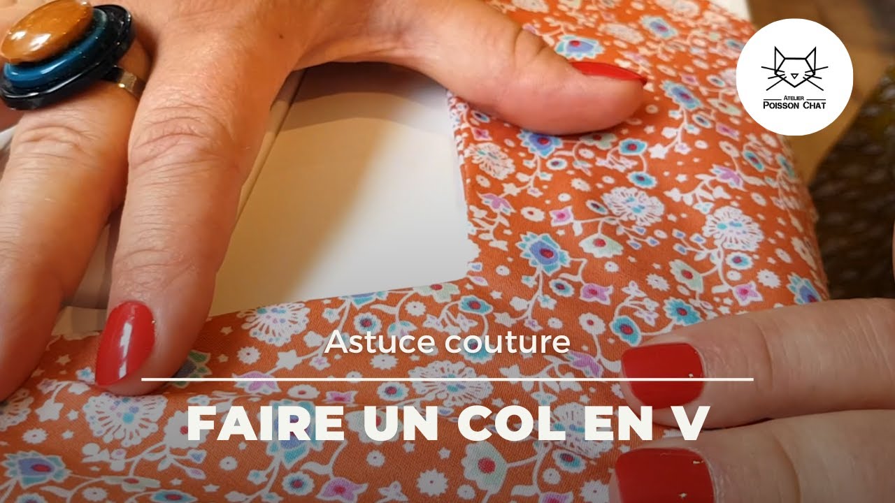 Coudre un col en V
