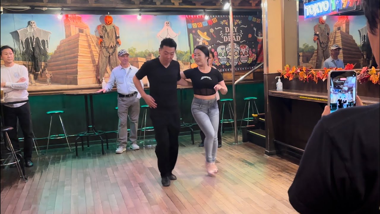 Wataru’s Cuban Salsa Saturday at El Cafe Latino