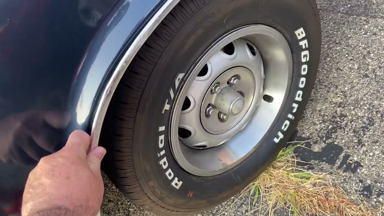 1966 Plymouth Valiant Signet Convertible - Exterior Trim