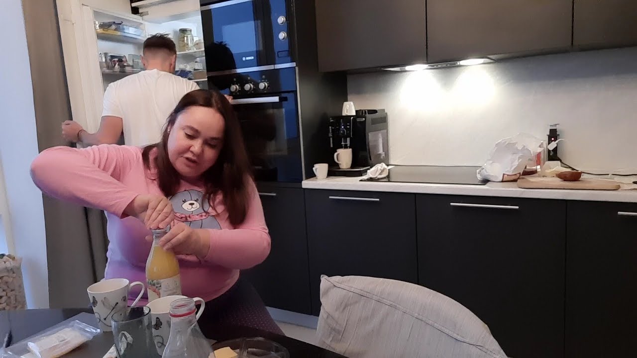 Завтракаем☕Женька собирается с силами💪Перепутала имена🤣