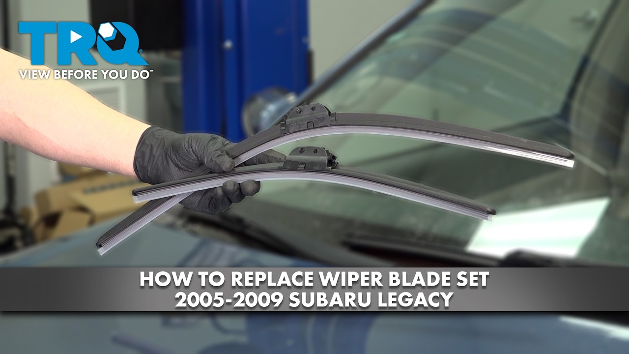 Как заменить комплект передних щеток стеклоочистителя на Subaru Legacy 2005-2009 годов выпуска