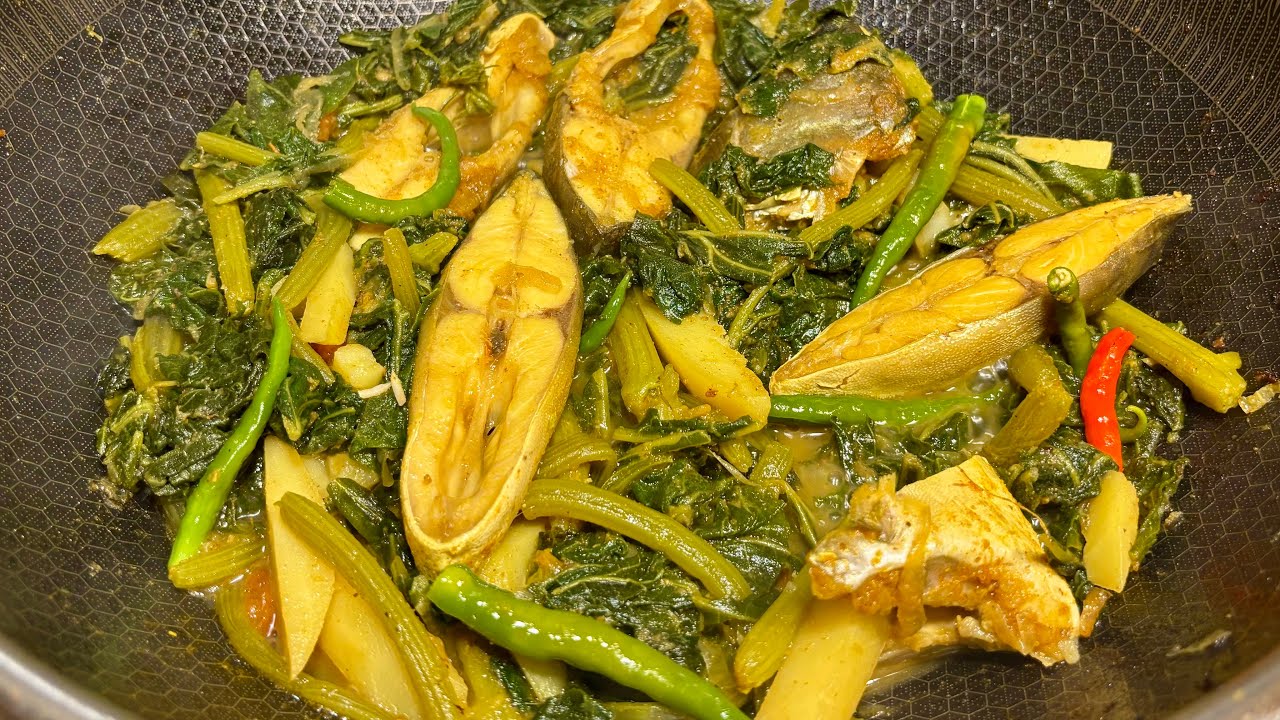লাউ শাক দিয়ে রুপচাঁদা মাছের মজাদার রেসিপি 🔥🐟 lay shak diye rupchada mach 