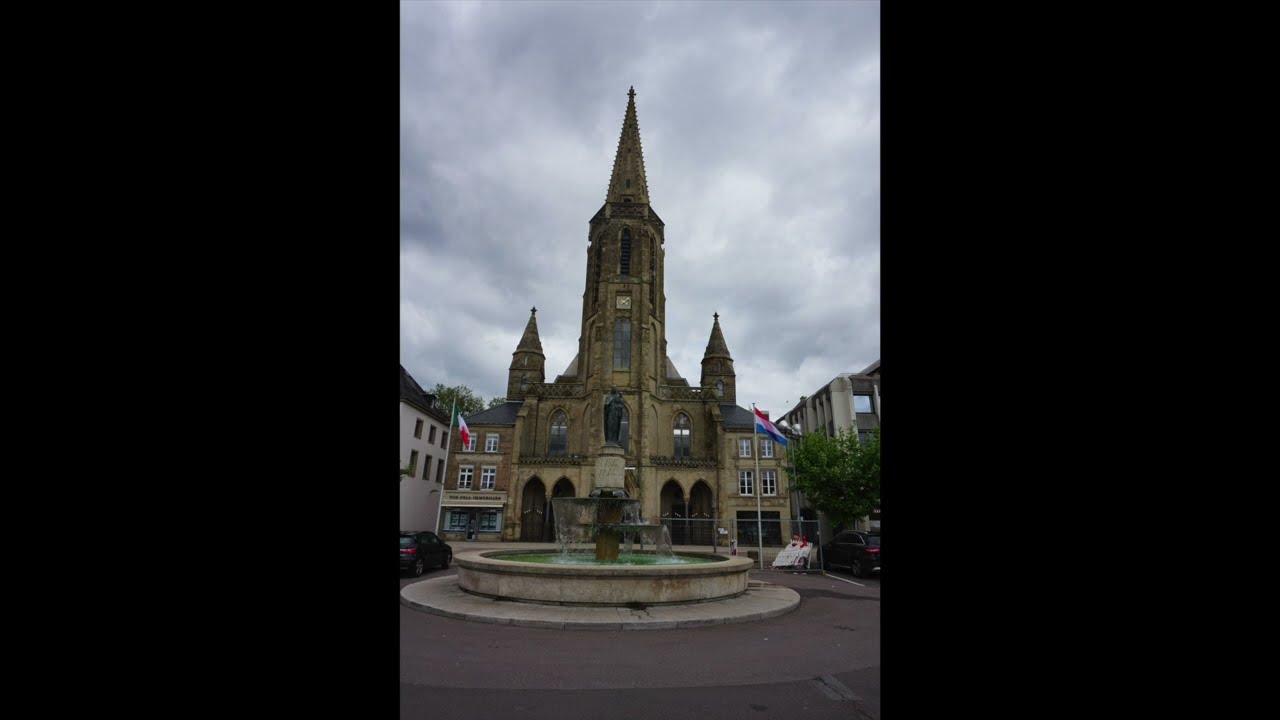 Saarlouis:  St. Ludwig und St. Peter und Paul (Vollgeläut der Glocken)