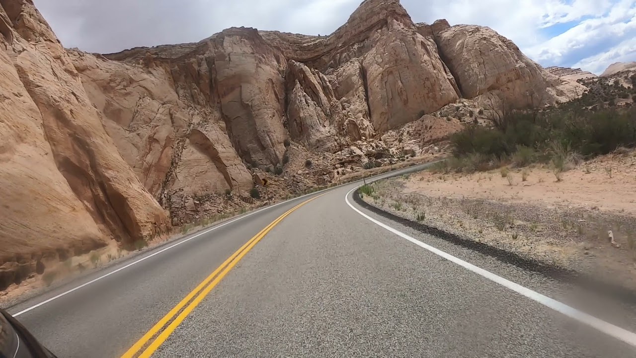 Riding Utah Rt 24 through Capitol Reef National Park